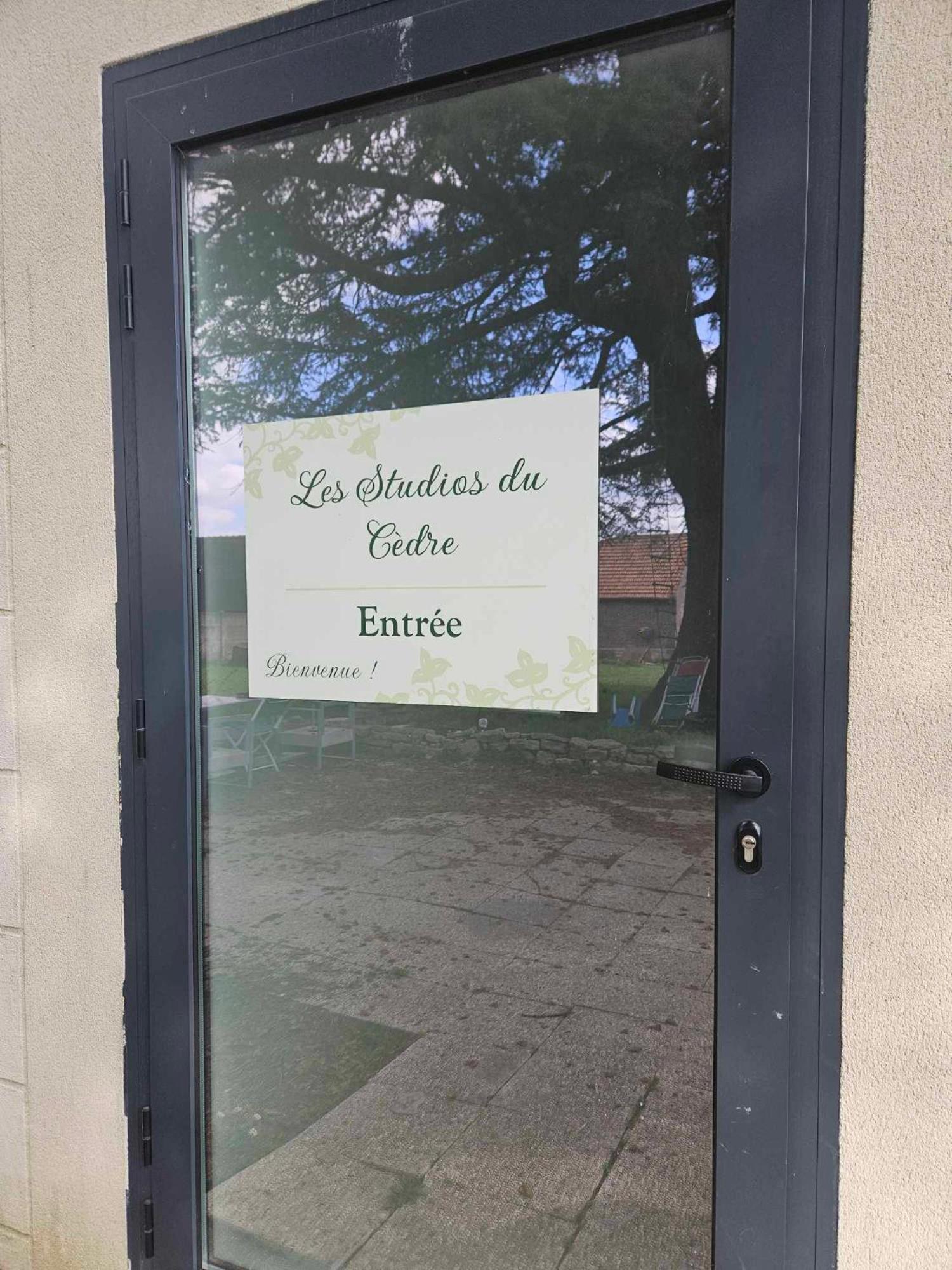 Cuvilly Studios Du Cedre מראה חיצוני תמונה